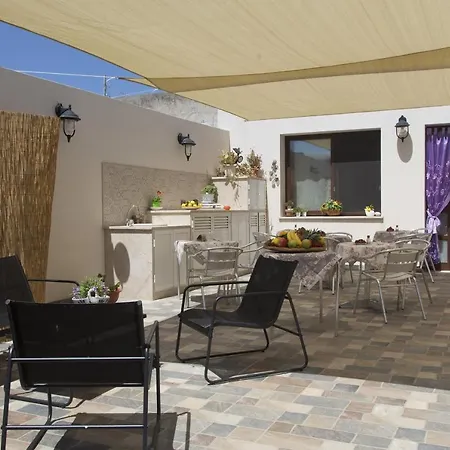 Piano Di Sopra Nocleg ze śniadaniem San Vito Lo Capo